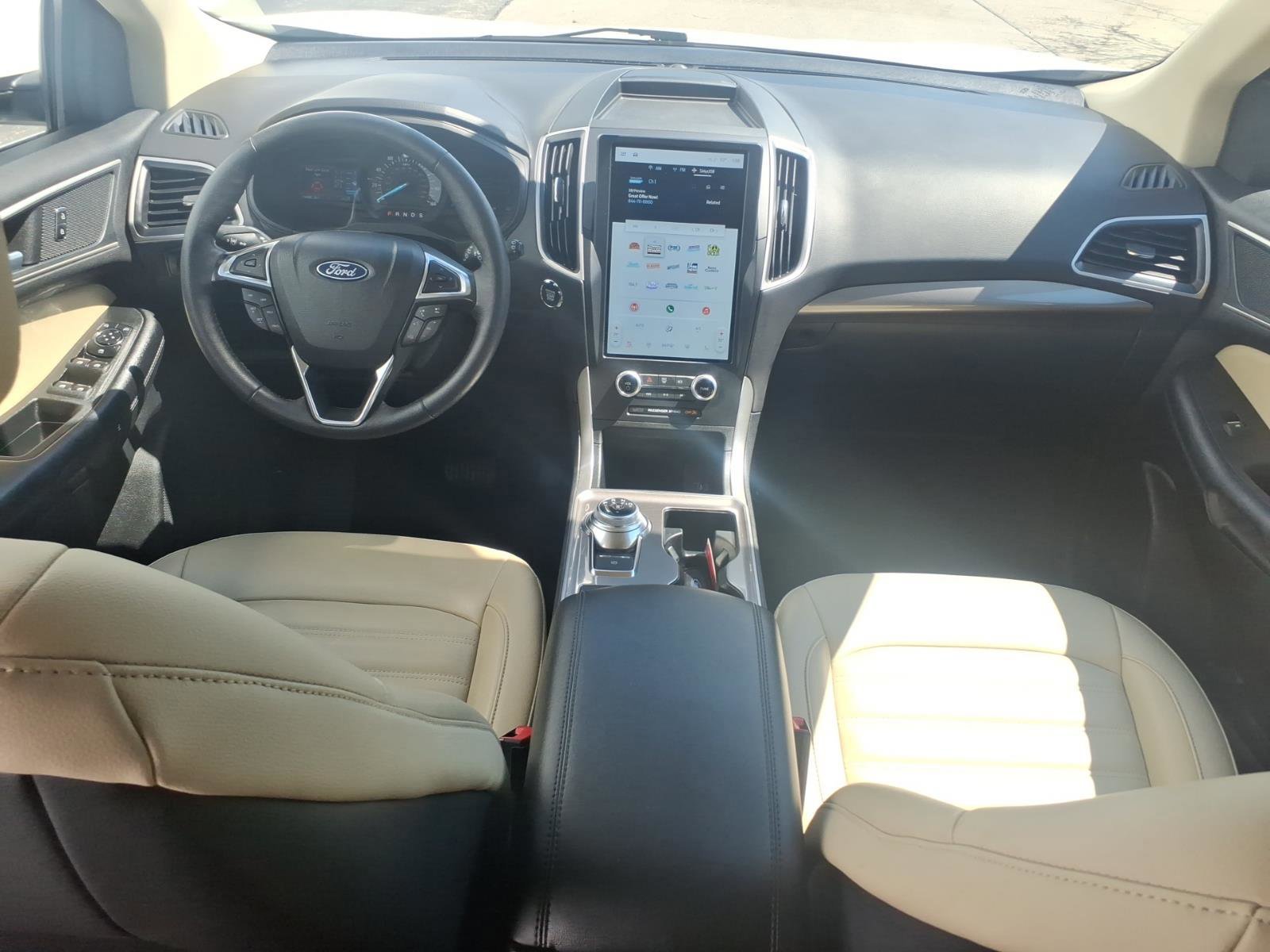 Certified 2024 Ford Edge SEL w/ Convenience Package AWD/4WD image 10