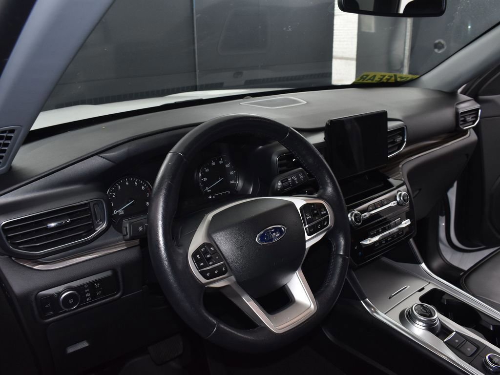 Certified 2023 Ford Explorer Limited image 32