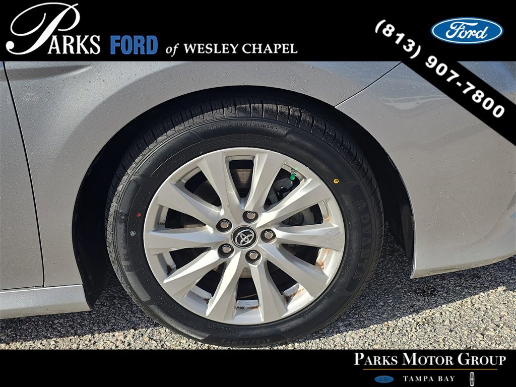 Used 2018 Toyota Camry L image 29