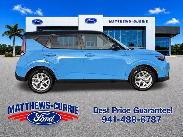 Used 2024 Kia Soul S FWD image 3