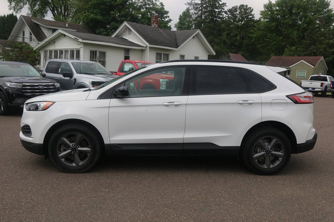 Certified 2023 Ford Edge SEL w/ Sport Appearance Package AWD/4WD image 2