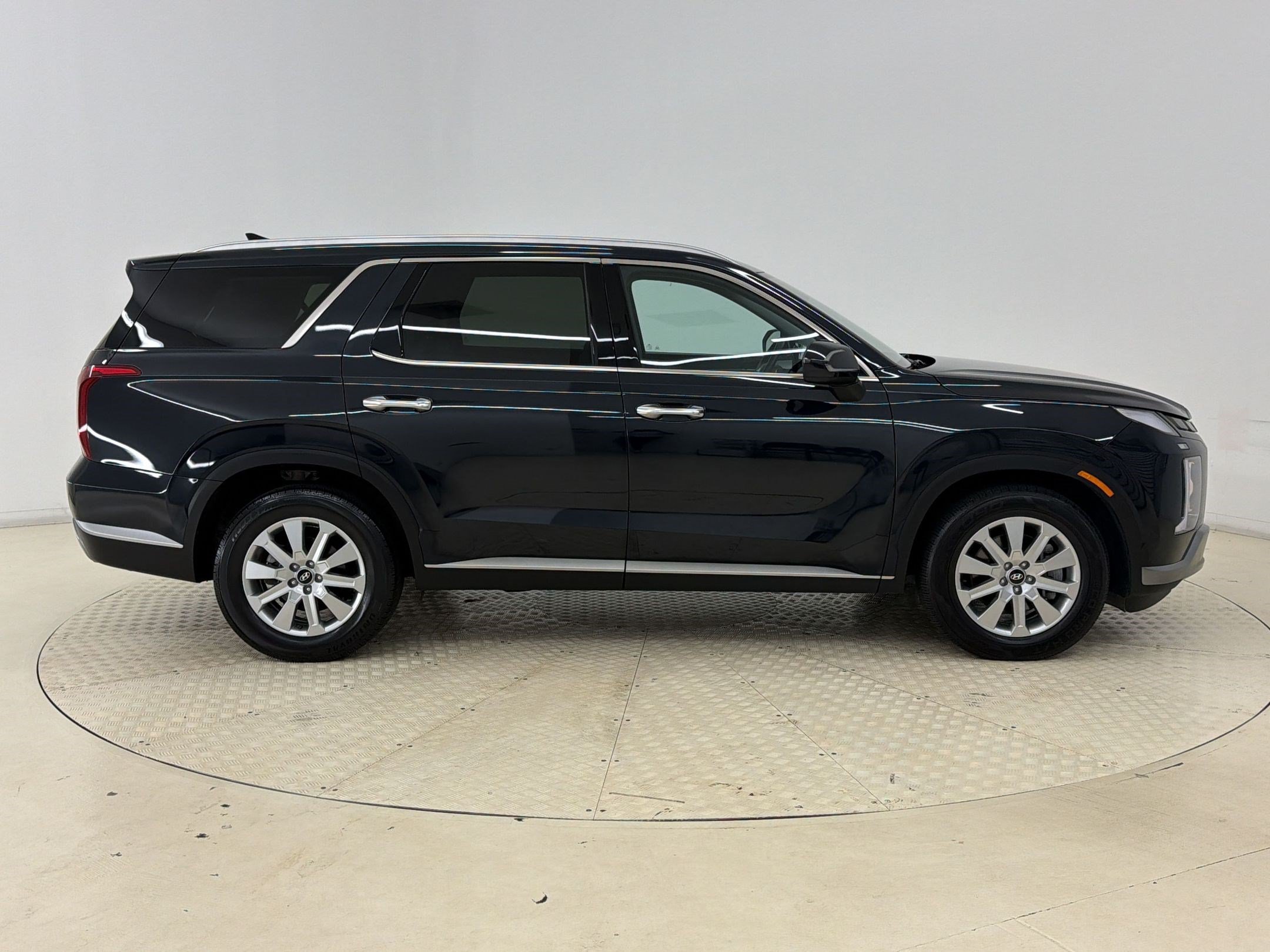 Used 2024 Hyundai Palisade SEL FWD image 8