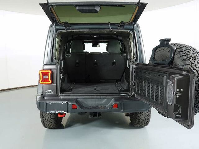 Used 2025 Jeep Wrangler Unlimited Rubicon AWD/4WD image 7