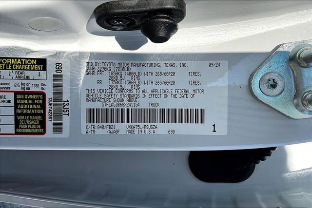 Used 2025 Toyota Tundra SR5 AWD/4WD image 33