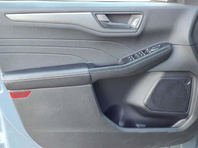 Certified 2023 Ford Escape Active AWD/4WD image 15
