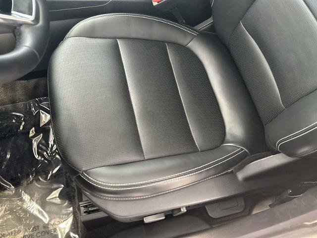 Certified 2025 Ford Escape Platinum image 18