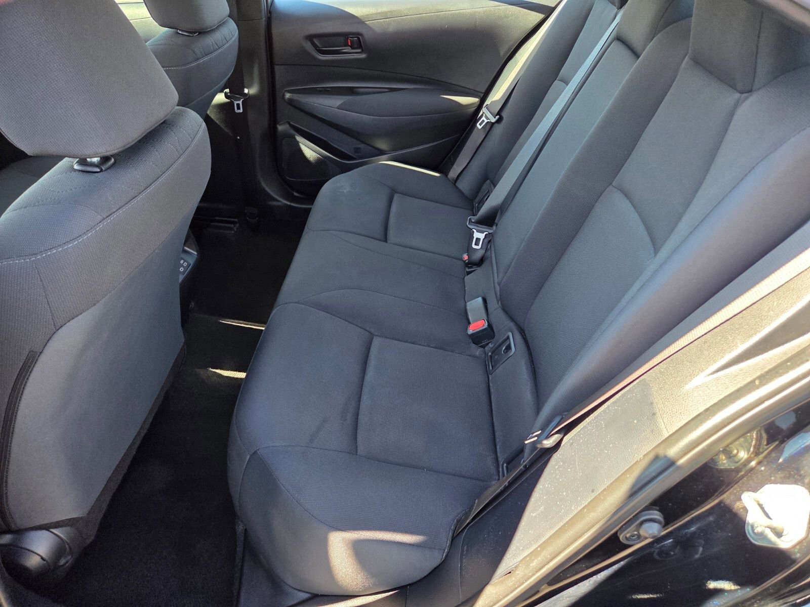 Used 2023 Toyota Corolla LE FWD image 11