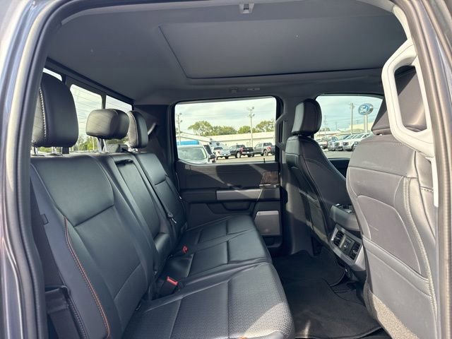 Certified 2025 Ford F350 Lariat w/ Chrome Package image 38