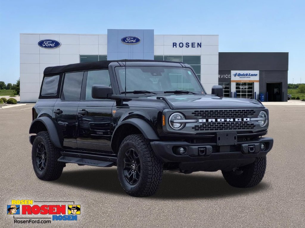 Certified 2026 Ford Bronco Badlands AWD/4WD image 1