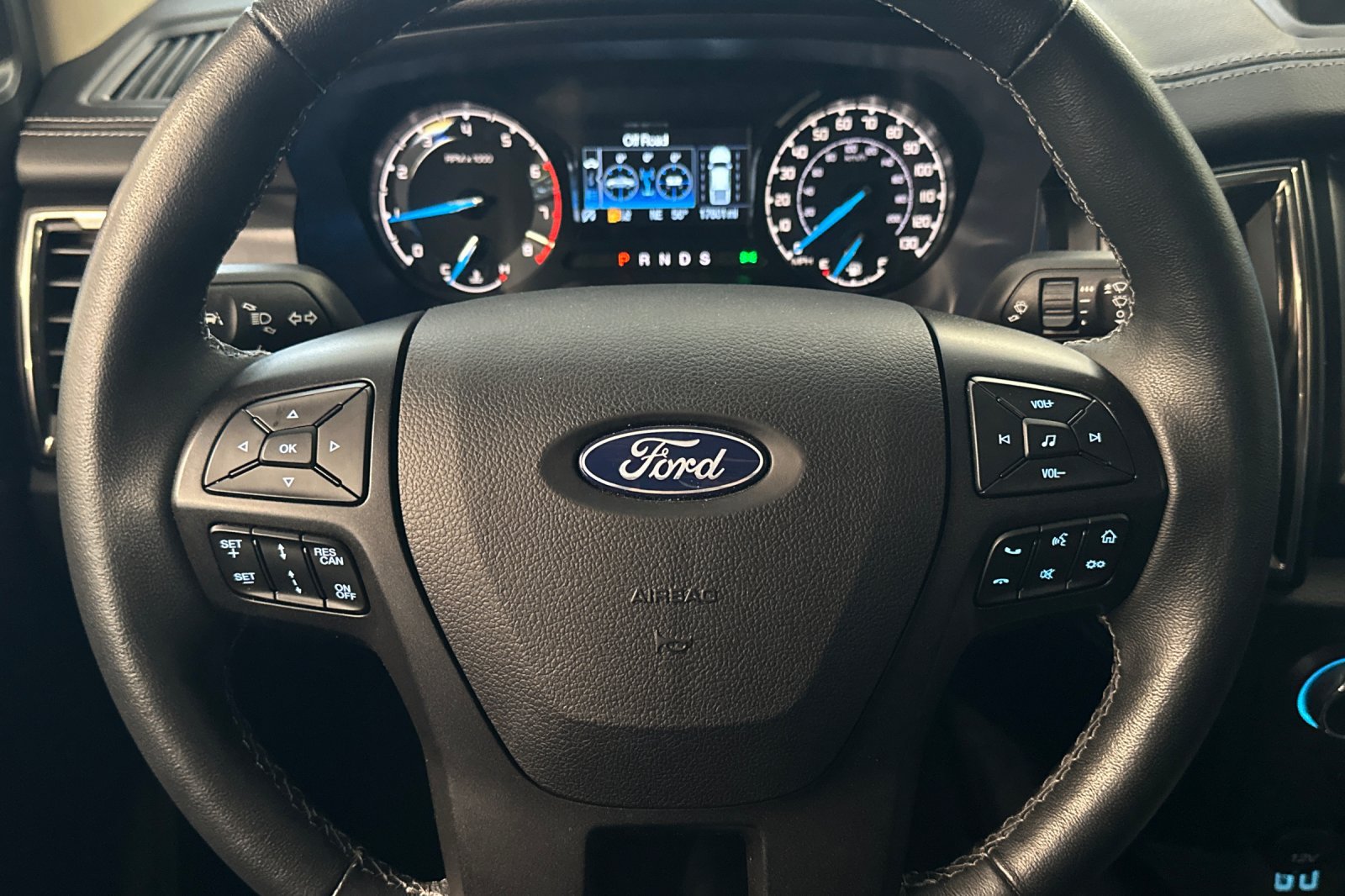 Certified 2023 Ford Ranger Lariat w/ Tremor Off-Road Package AWD/4WD image 22
