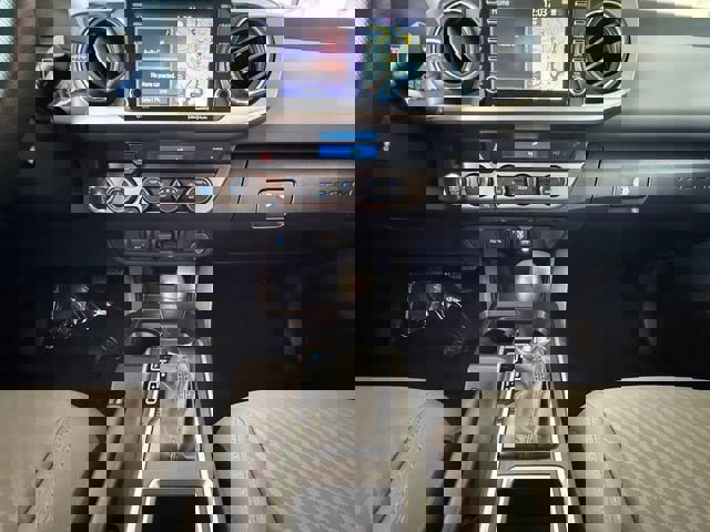 Used 2023 Toyota Tacoma SR5 AWD/4WD image 15