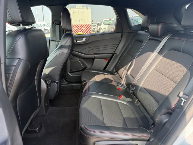 Certified 2025 Ford Escape ST-Line image 10