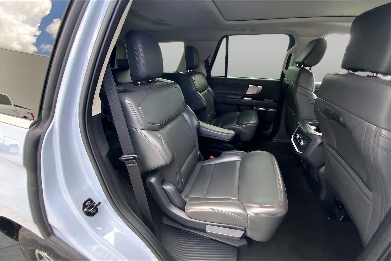 Certified 2025 Ford Expedition Active RWD image 20