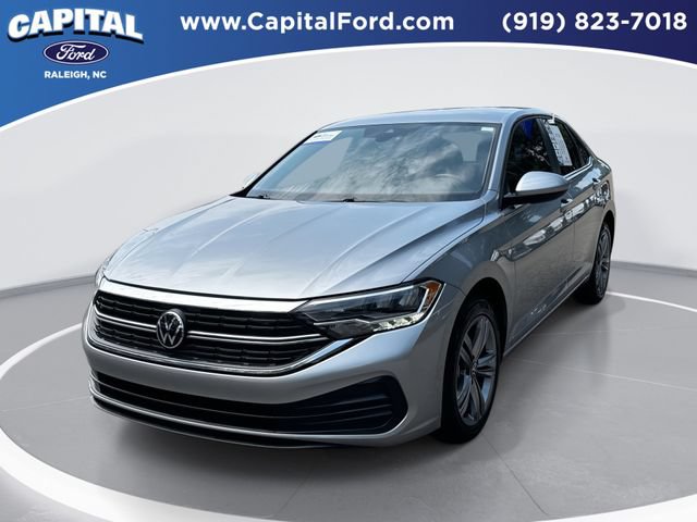 Used 2024 Volkswagen Jetta SE