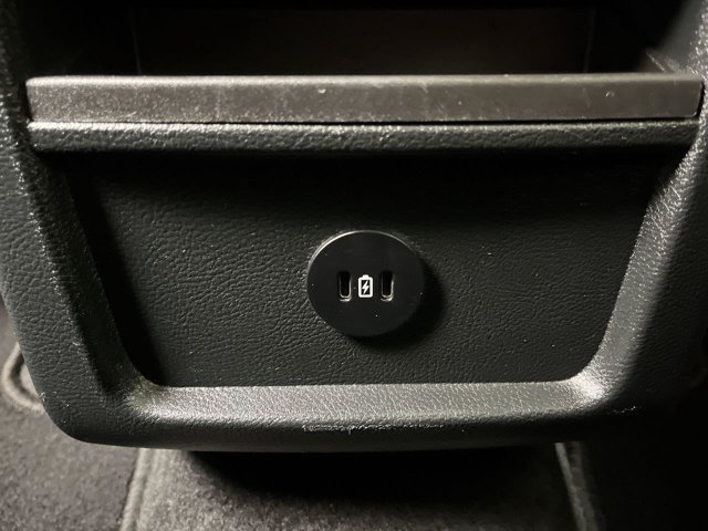 Certified 2024 Ford Edge SEL AWD/4WD image 12