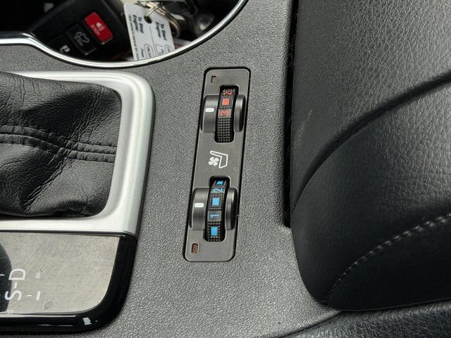 Used 2018 Toyota Highlander Limited AWD/4WD image 23