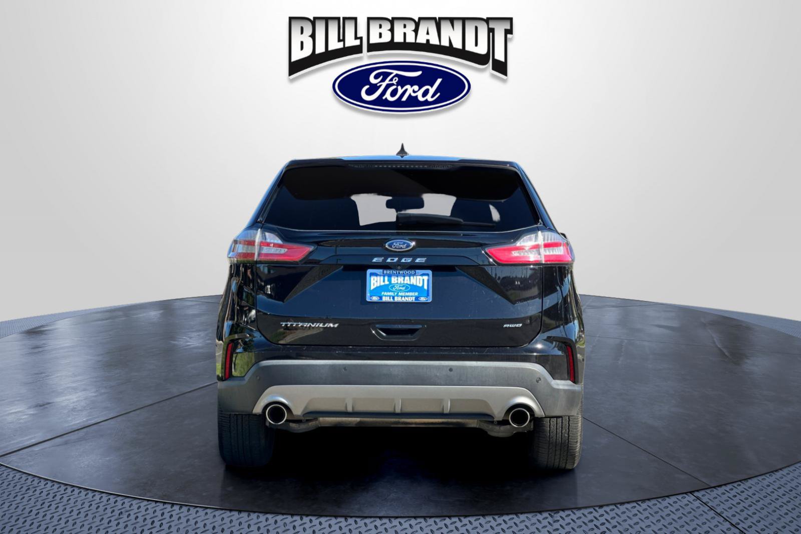 Certified 2022 Ford Edge Titanium AWD/4WD image 4