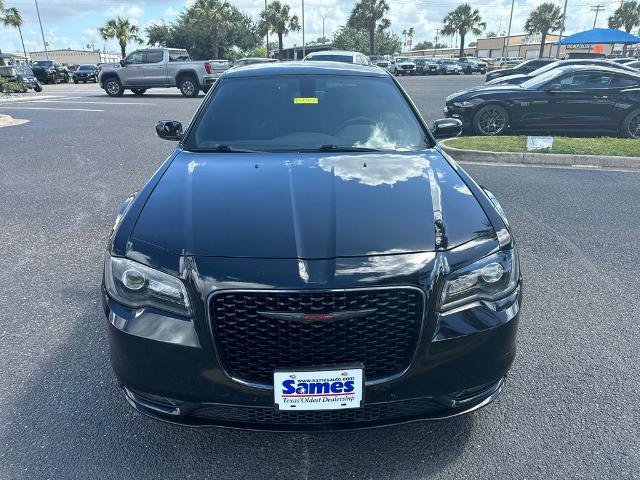 Used 2023 Chrysler 300 S RWD image 6