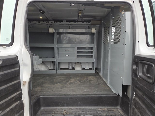Used 2019 GMC Savana 2500 w/ Driver Convenience Package image 23