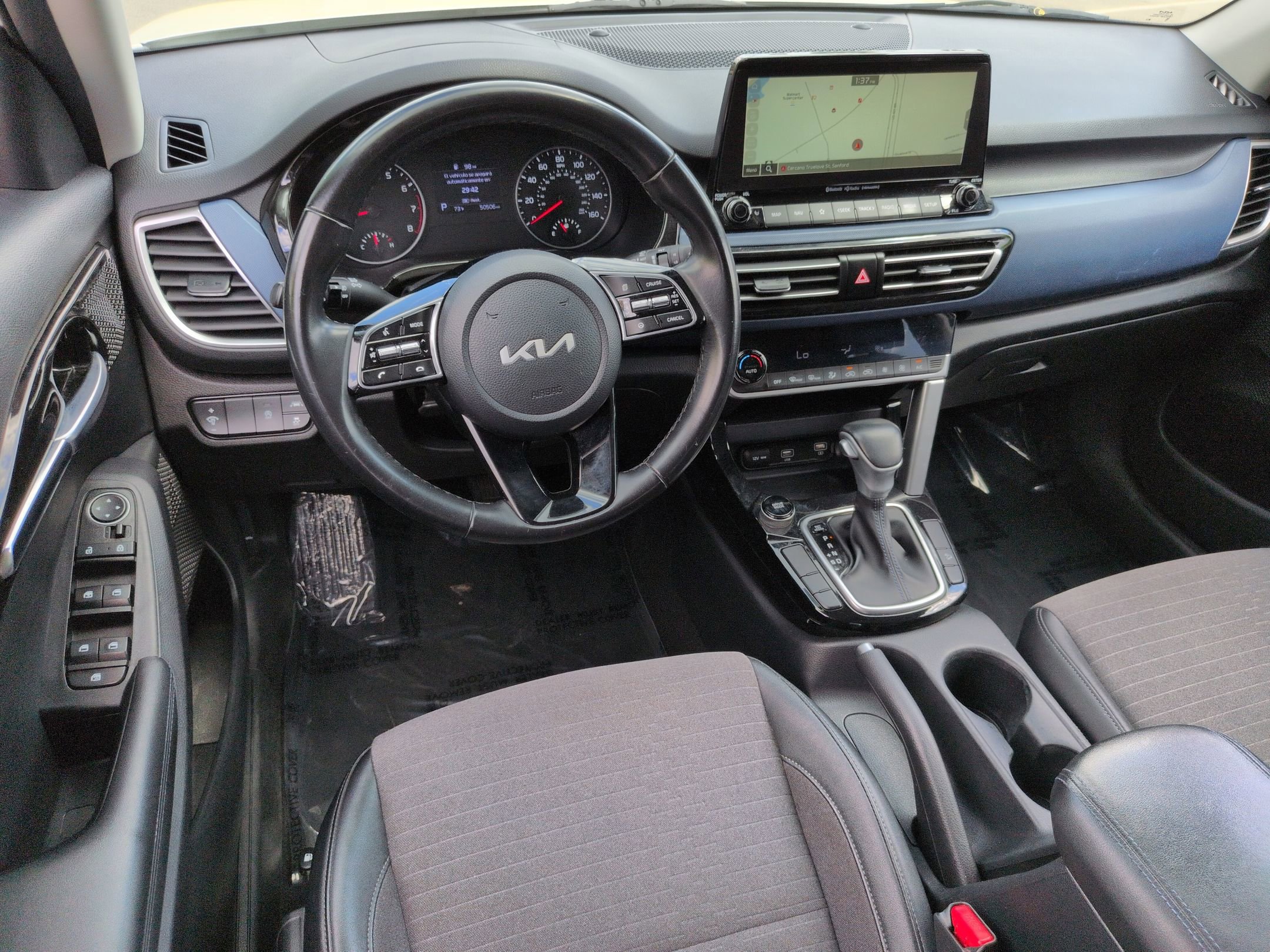 Used 2023 Kia Seltos S w/ Navigation Package image 31