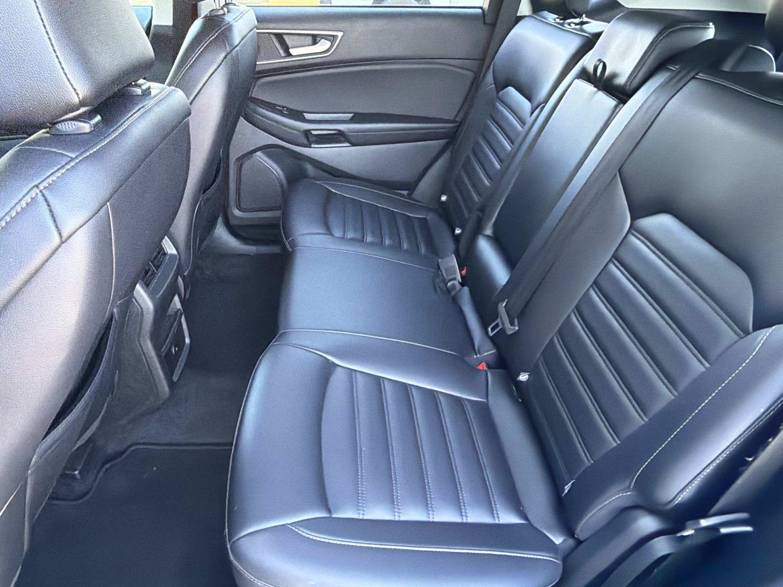 Certified 2024 Ford Edge SEL AWD/4WD image 23