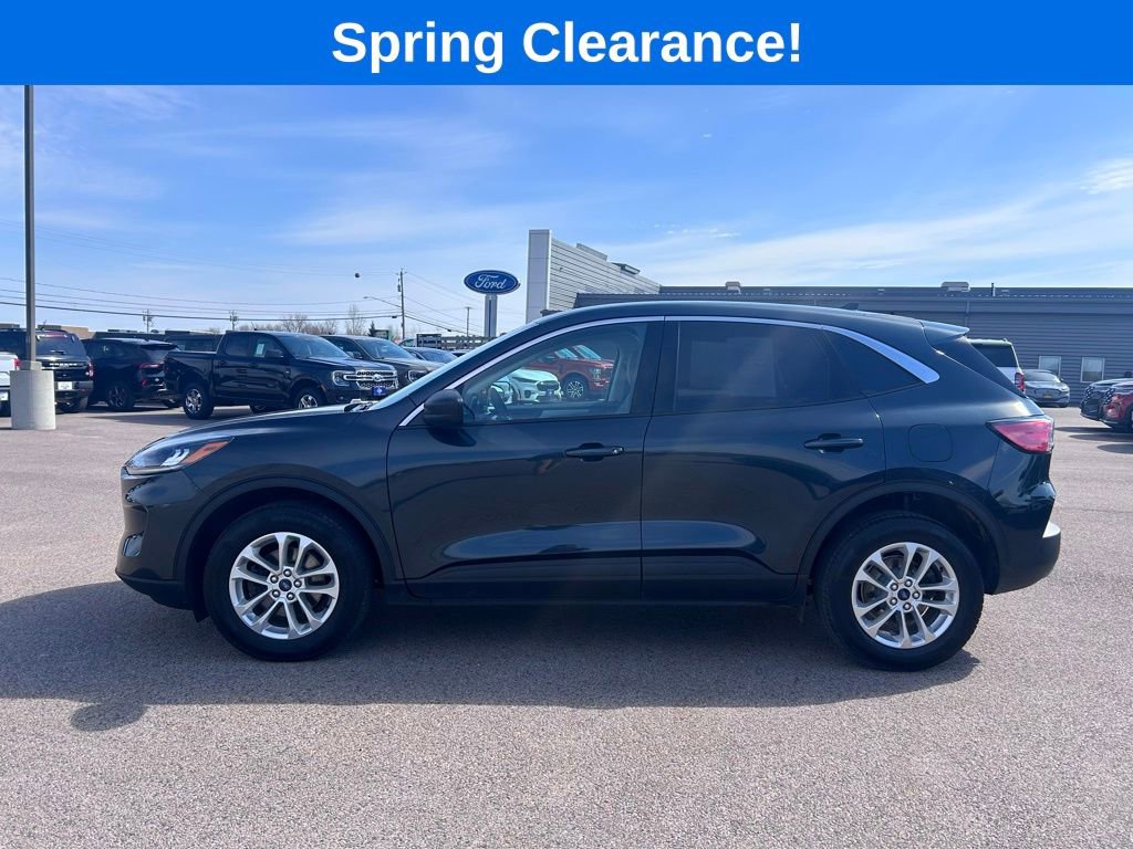 Certified 2022 Ford Escape SE w/ Convenience Package AWD/4WD image 3
