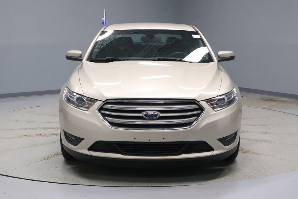 Certified 2018 Ford Taurus SEL image 8