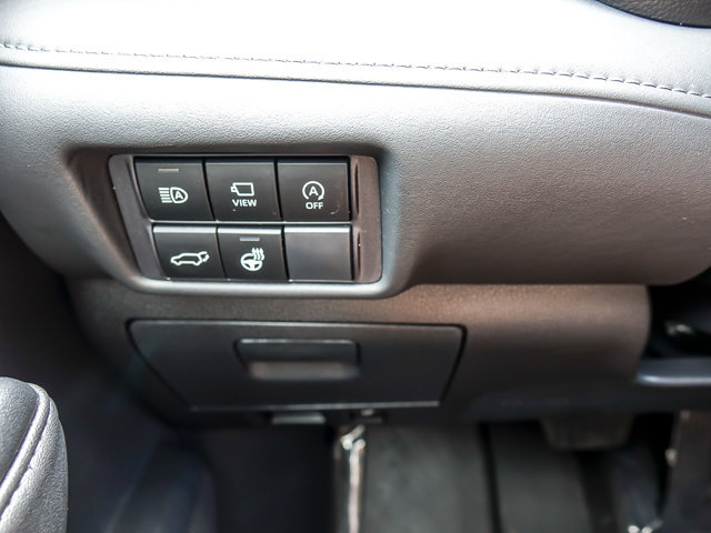 Used 2024 Toyota Highlander Platinum AWD/4WD image 21
