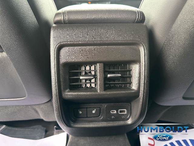 Used 2022 Cadillac XT4 Premium Luxury w/ Enhanced Visibility Package AWD/4WD image 28