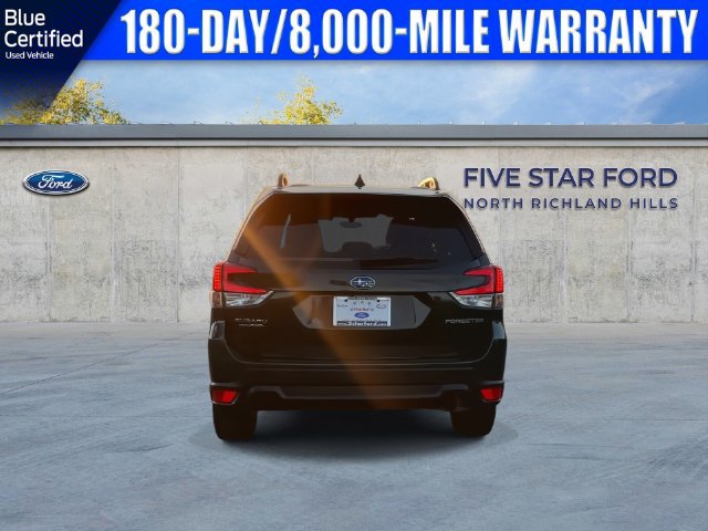 Used 2024 Subaru Forester Limited AWD/4WD image 9