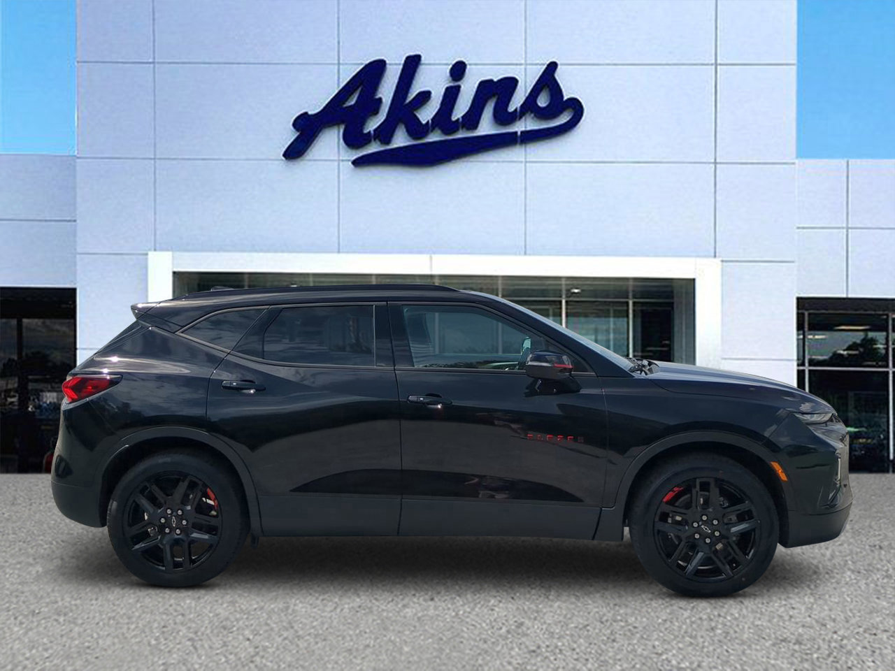 Used 2021 Chevrolet Blazer LT w/ Redline Edition image 5