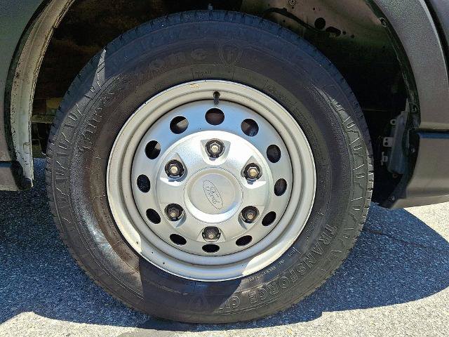 Certified 2023 Ford Transit 250 Medium Roof AWD image 9