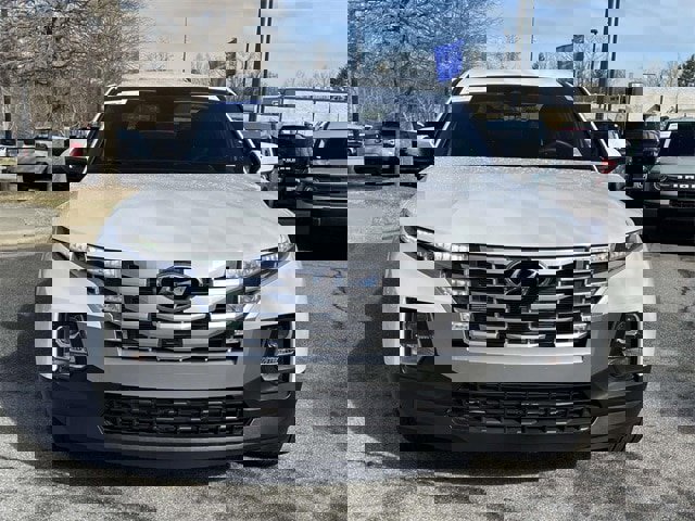 Used 2023 Hyundai Santa Cruz SE image 8