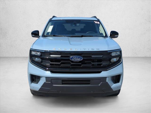 Certified 2025 Ford Expedition Active image 7