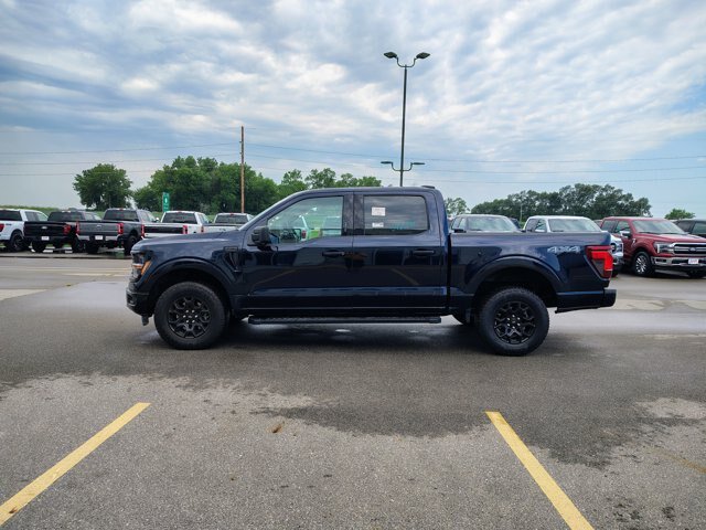 Certified 2024 Ford F150 XLT w/ XLT Black Appearance Package AWD/4WD image 5