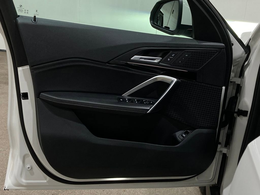 Used 2023 BMW X1 xDrive28i image 23