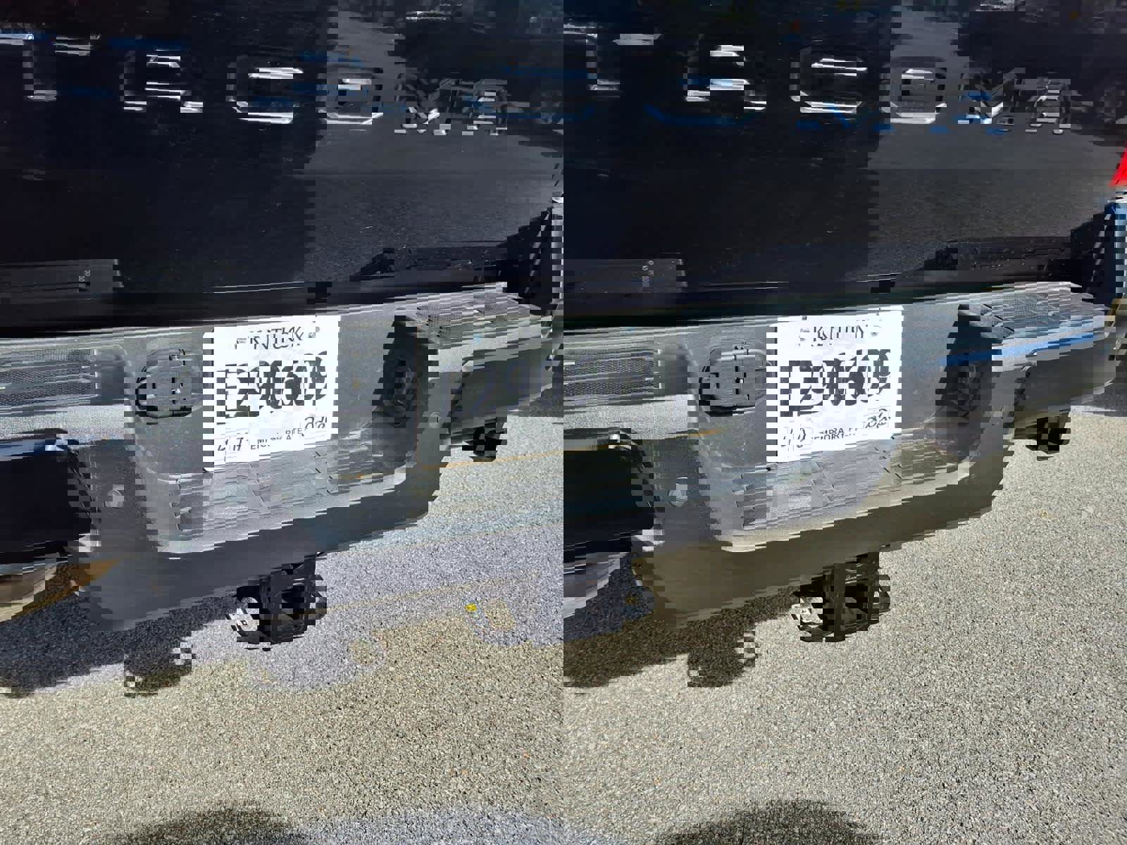 Used 2025 Toyota Tacoma TRD Sport w/ TRD Sport Premium Package image 27