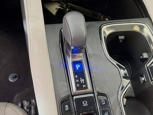 Used 2023 Lexus RX 350 Premium w/ Accessory Package AWD/4WD image 18