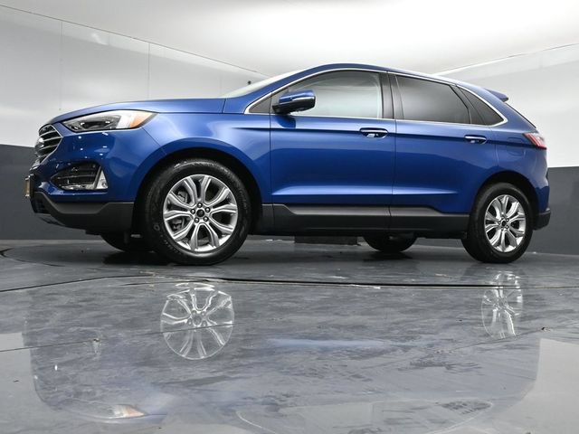 Certified 2024 Ford Edge Titanium w/ Equipment Group 301A AWD/4WD image 40