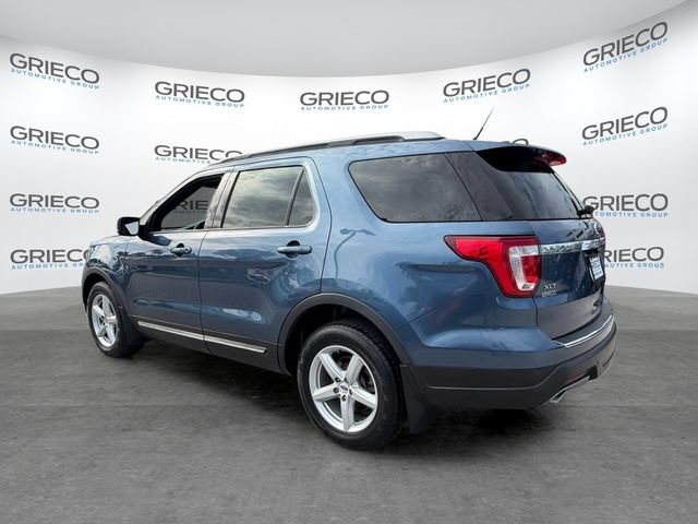 Certified 2018 Ford Explorer XLT w/ Equipment Group 202A FWD image 5