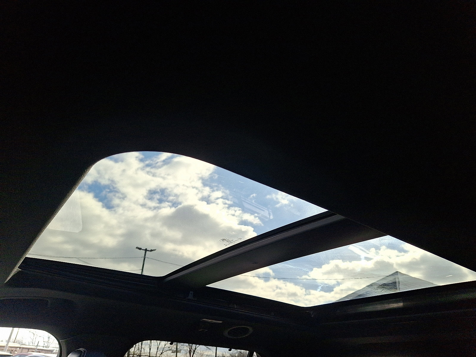 Certified 2022 Ford Explorer ST w/ Equipment Group 401A image 13