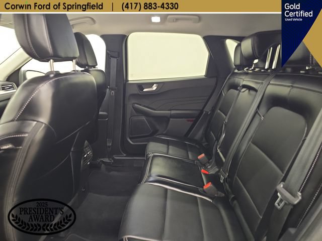 Certified 2024 Ford Escape Platinum AWD/4WD image 18
