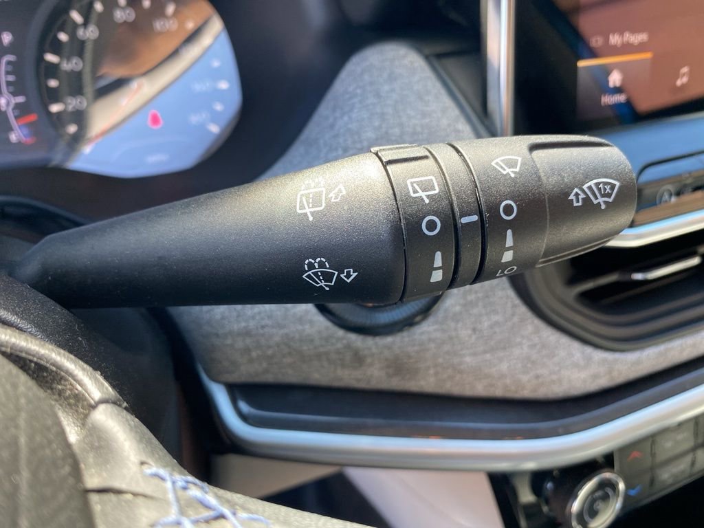 Used 2022 Jeep Compass Latitude image 30