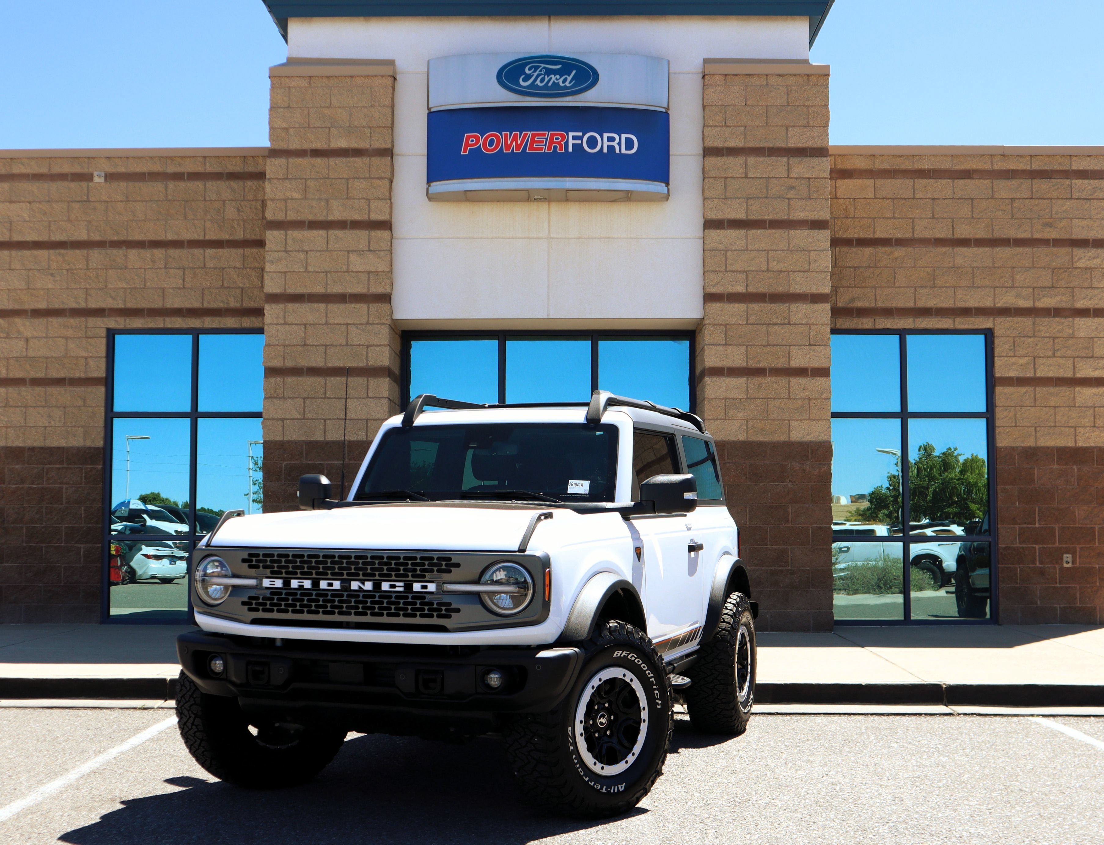 Certified 2023 Ford Bronco Badlands w/ Sasquatch Package AWD/4WD image 2