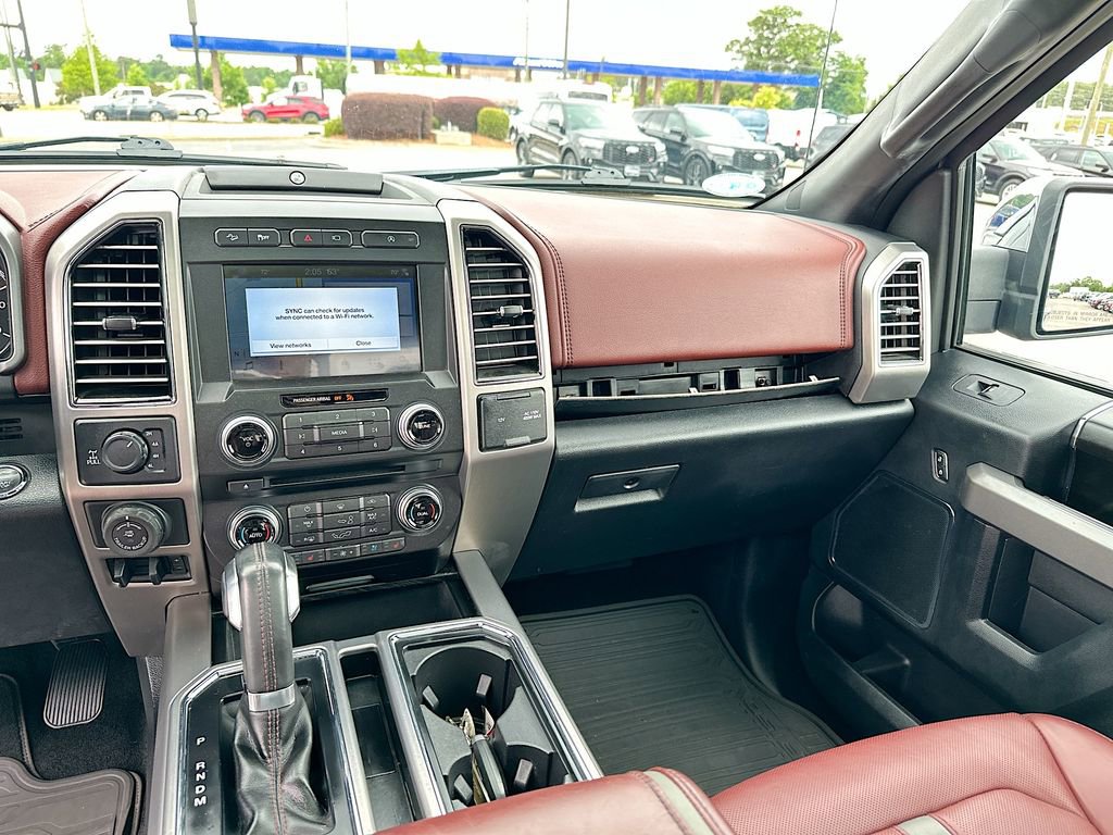 Certified 2018 Ford F150 Platinum w/ Equipment Group 701A Luxury AWD/4WD image 20