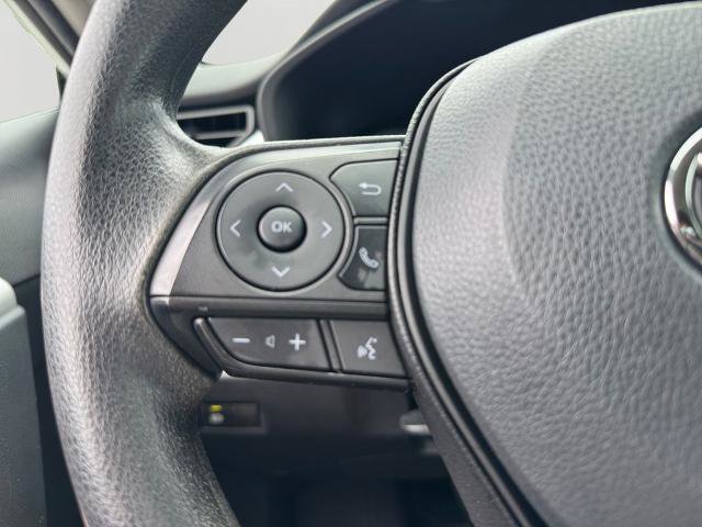 Used 2024 Toyota RAV4 XLE AWD/4WD image 18