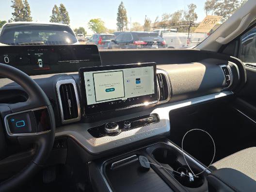 Certified 2025 Ford Expedition Max Active image 11