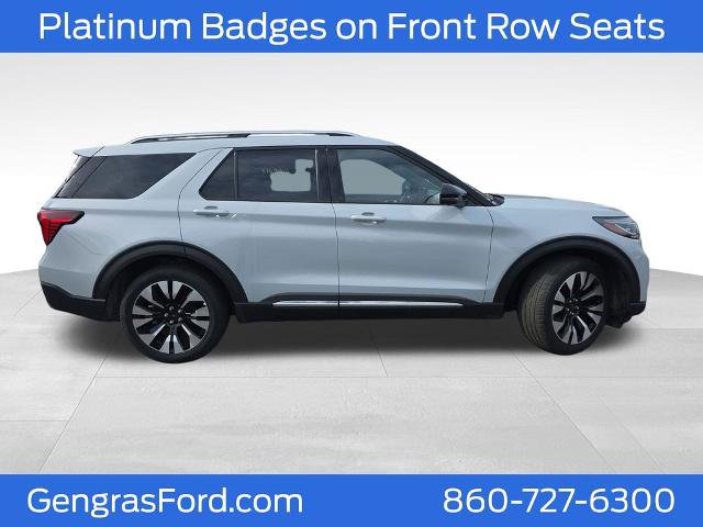 Certified 2025 Ford Explorer Platinum w/ LUX Leather Package AWD/4WD image 9