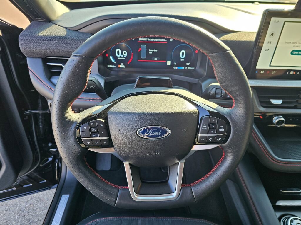 Certified 2025 Ford Explorer ST-Line image 20
