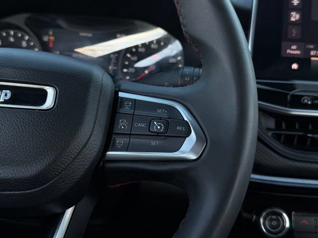Used 2023 Jeep Compass Trailhawk AWD/4WD image 8